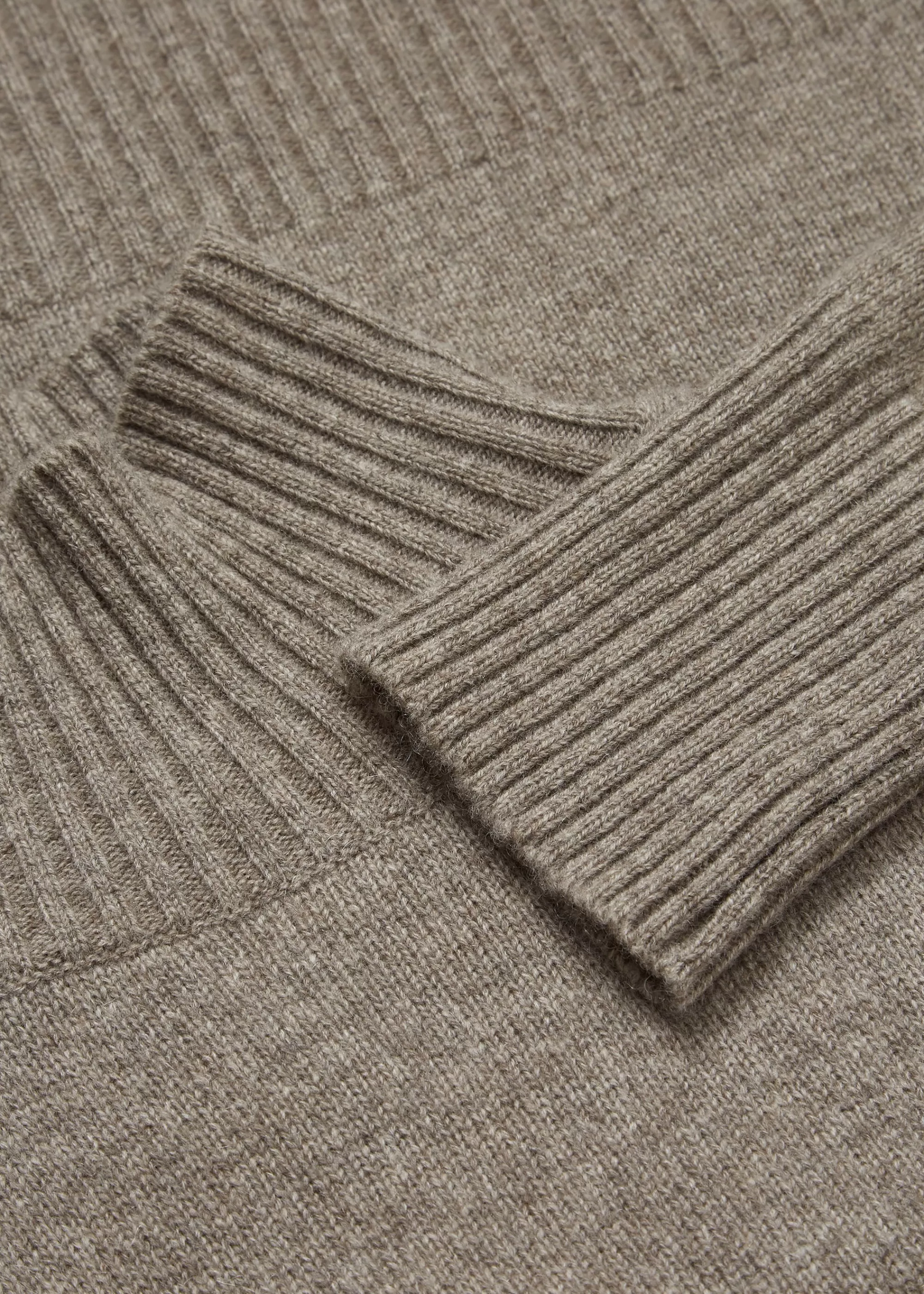 Strik<aiayu Freya sweater - pure yak Pure Soil