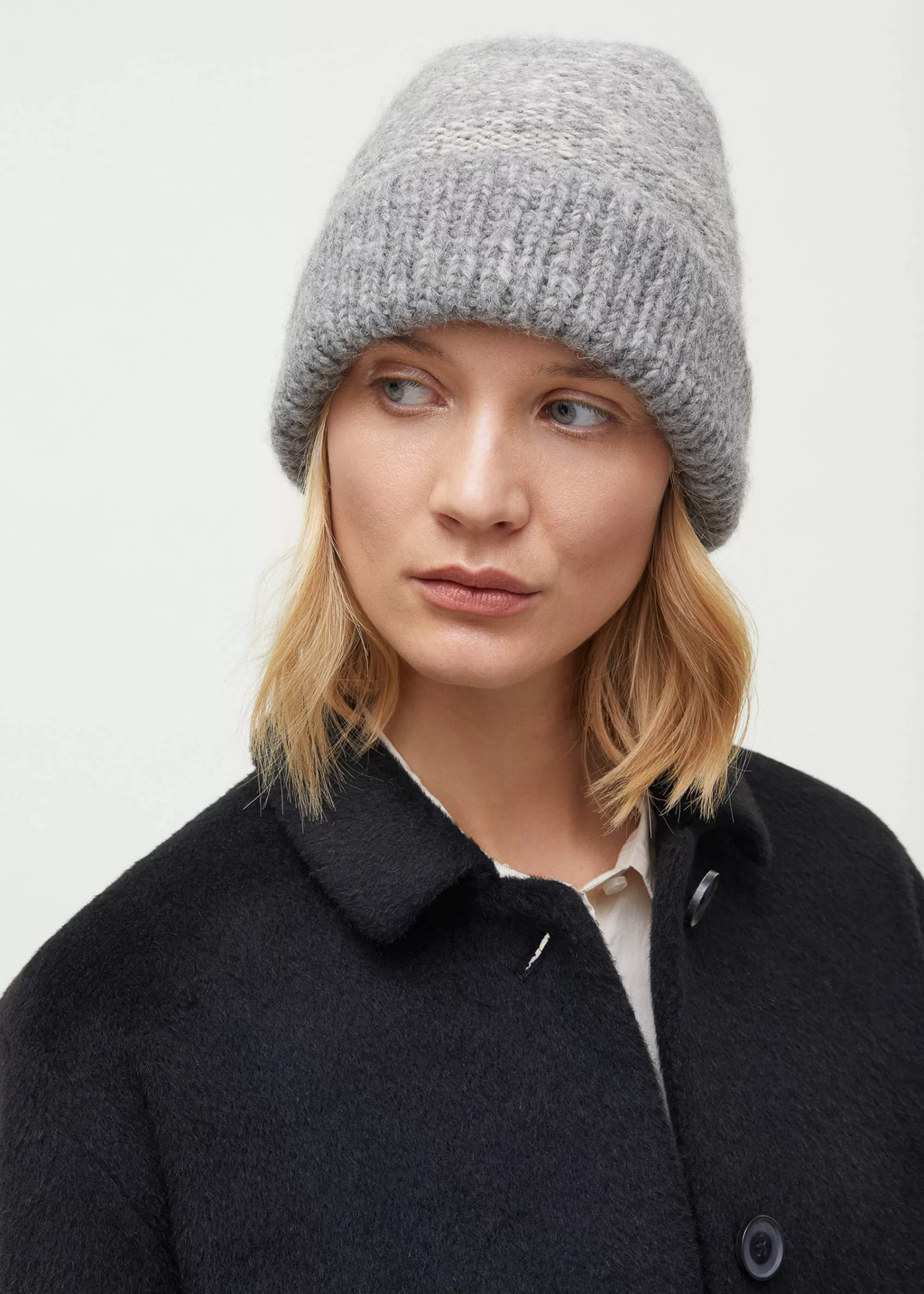 Huer & Vanter<aiayu Hela wool beanie Mix Grey