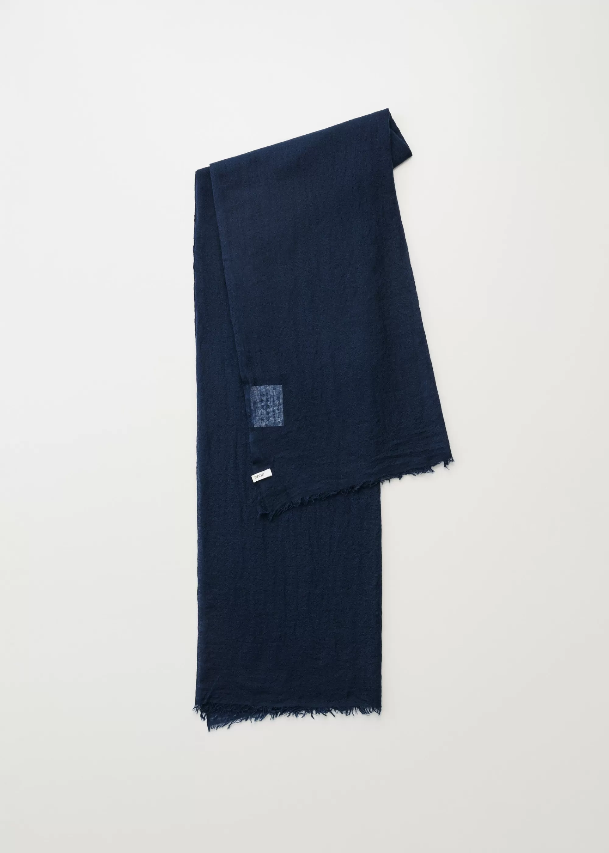 Tørklæder<aiayu Poon scarf - pure cashmere Navy