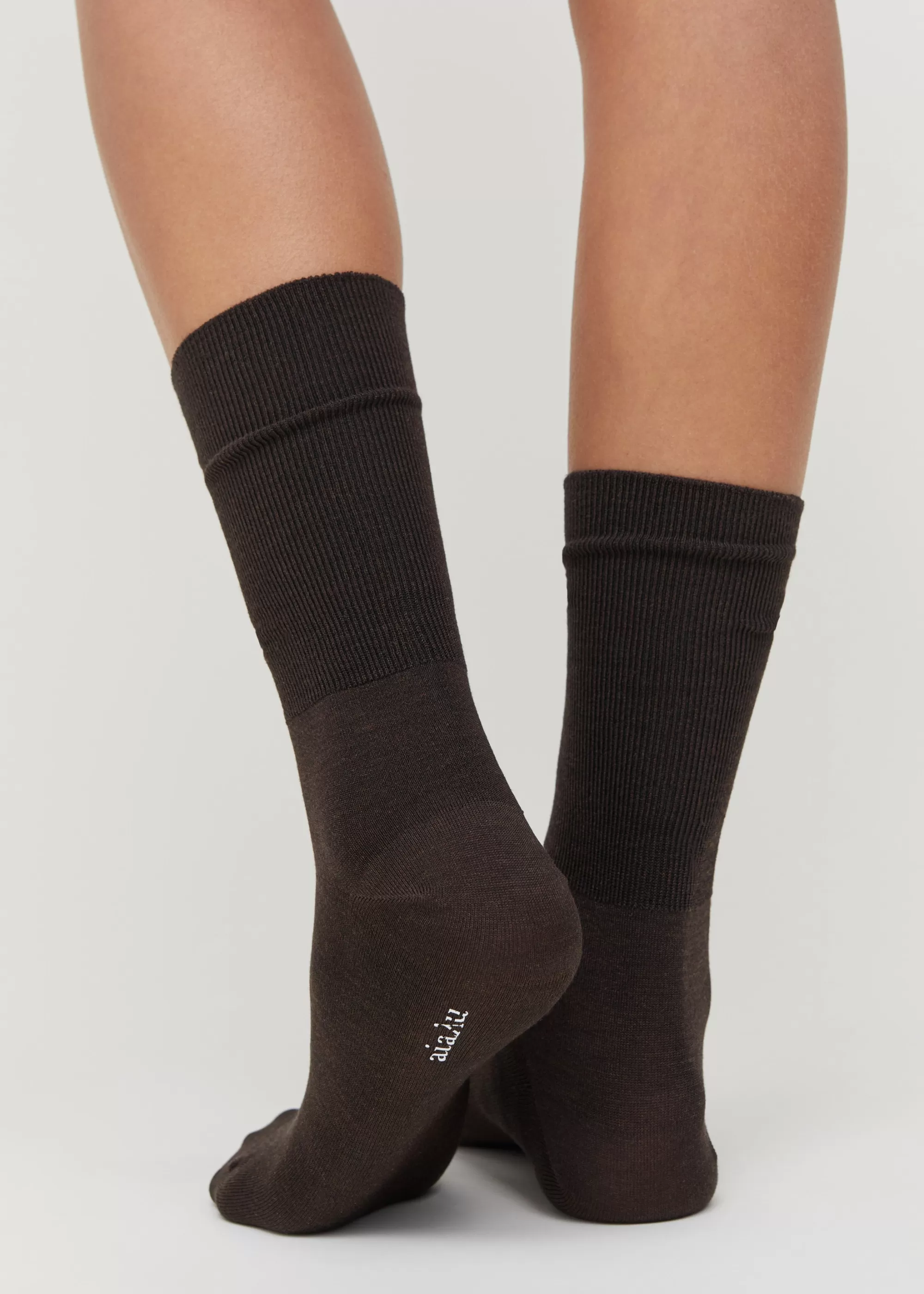 Strømper<aiayu Silk socks Dark Brown